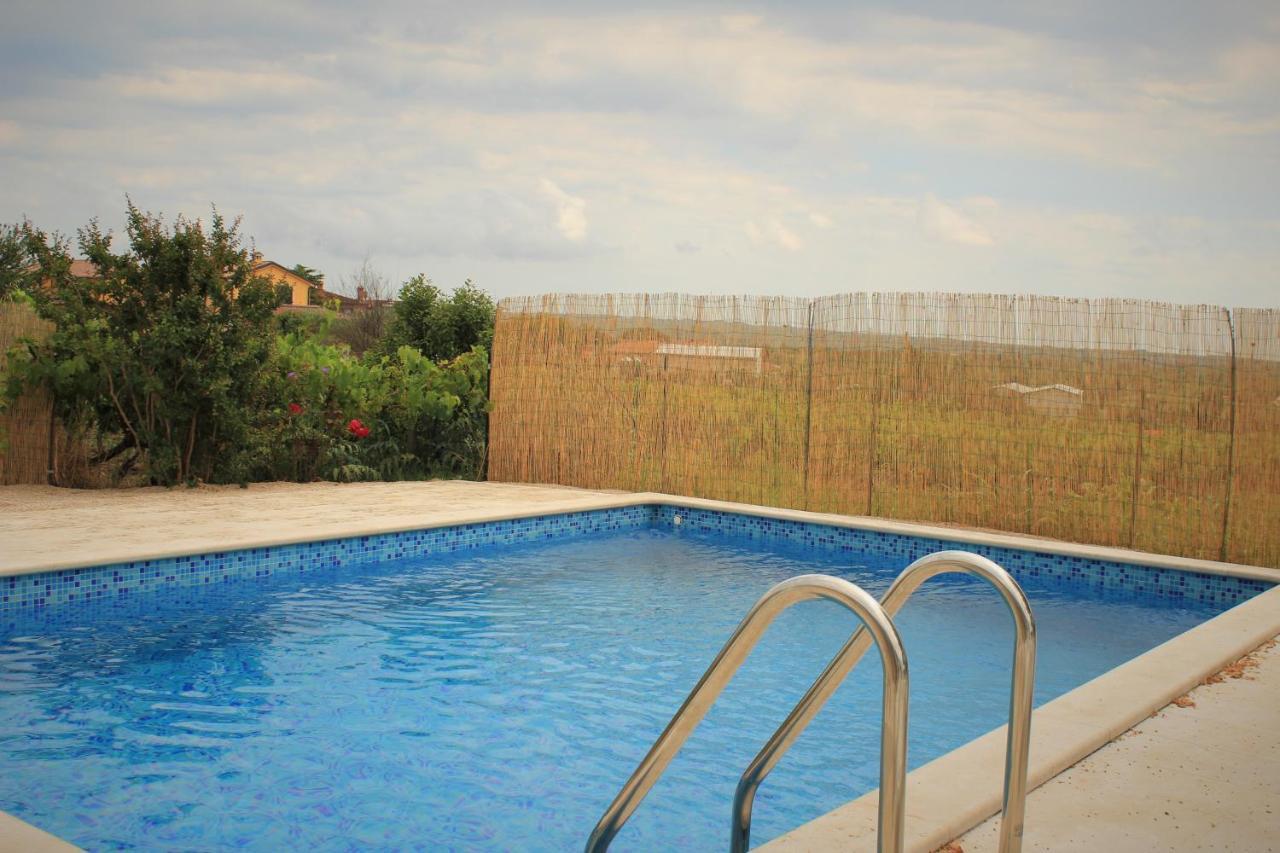 Apartman Robi Nova Vas  Exterior photo