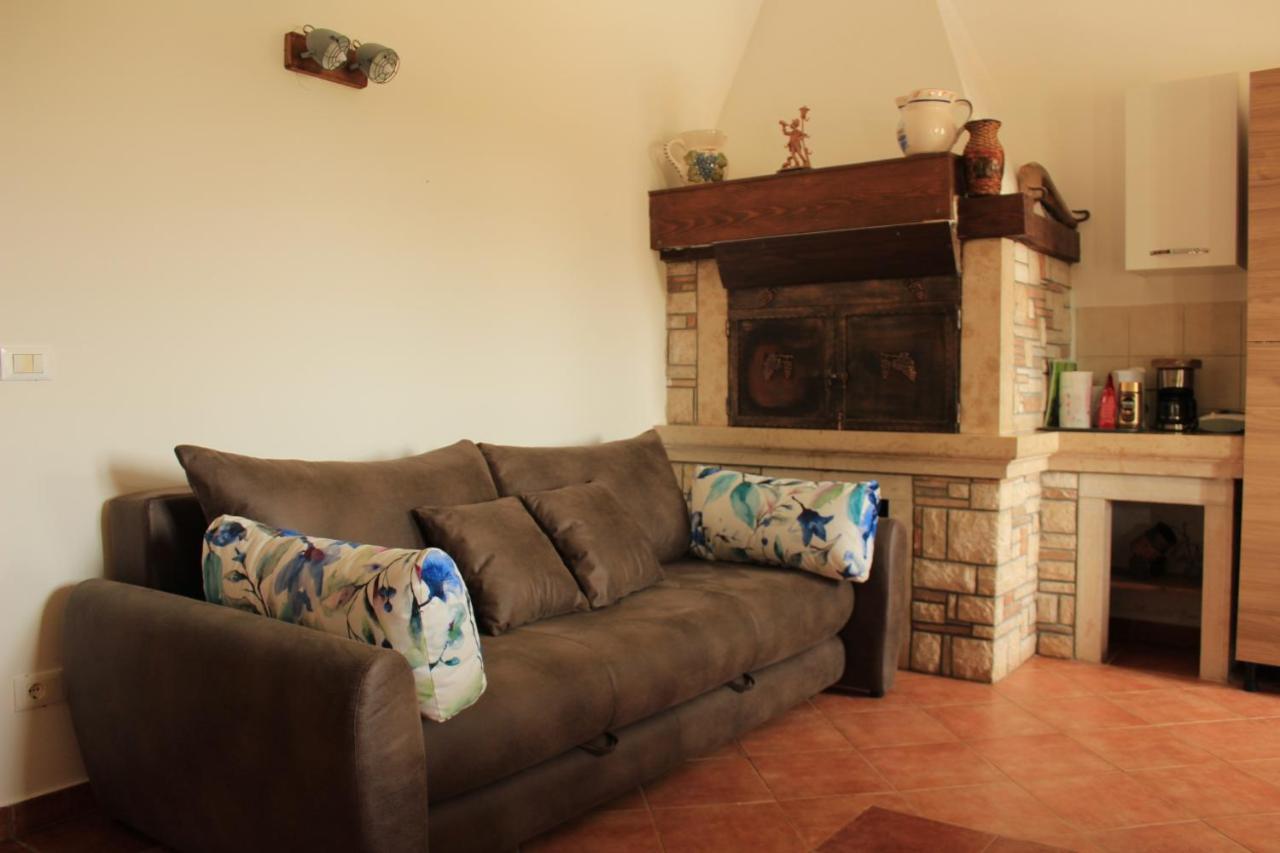Apartman Robi Nova Vas  Exterior photo
