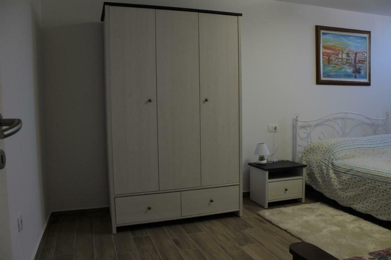 Apartman Robi Nova Vas  Exterior photo