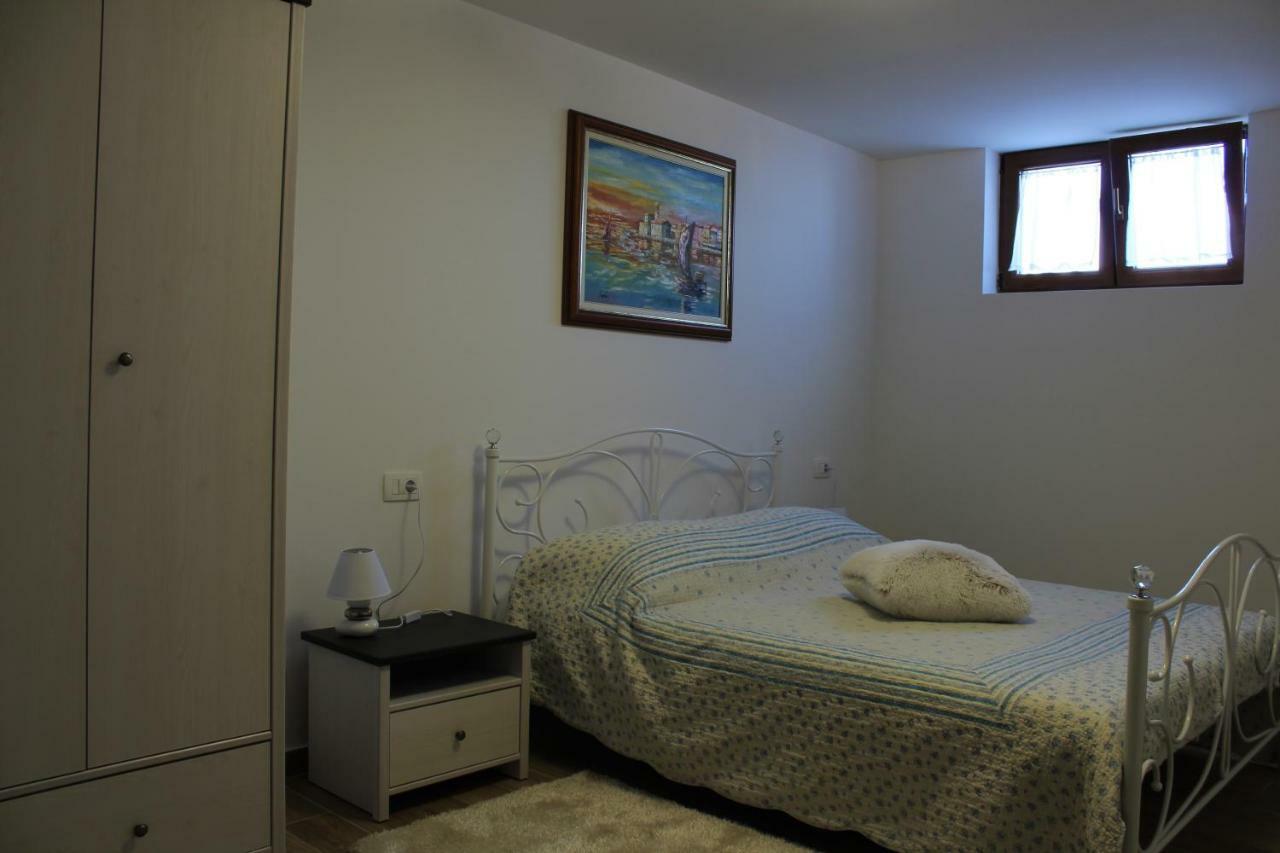 Apartman Robi Nova Vas  Exterior photo